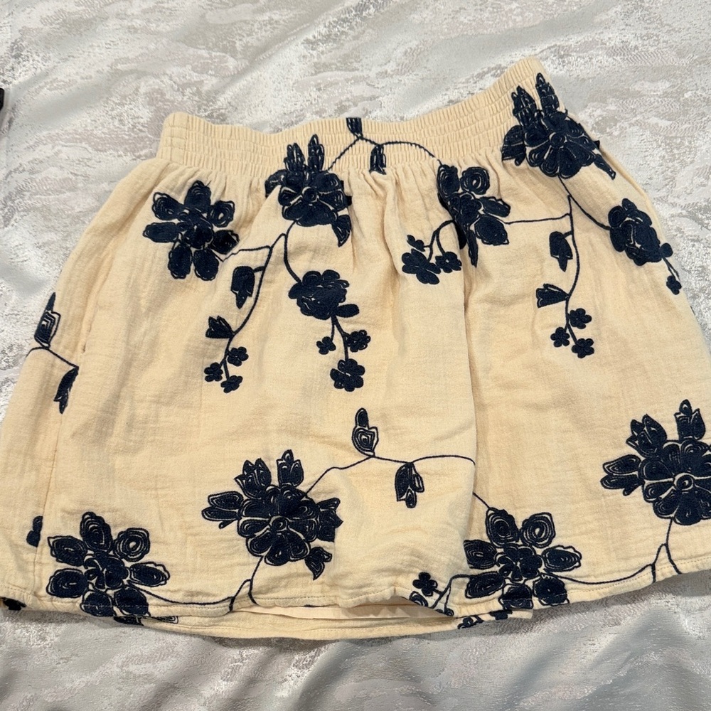 Paraella Beige Skirt with Navy Floral Embroidery